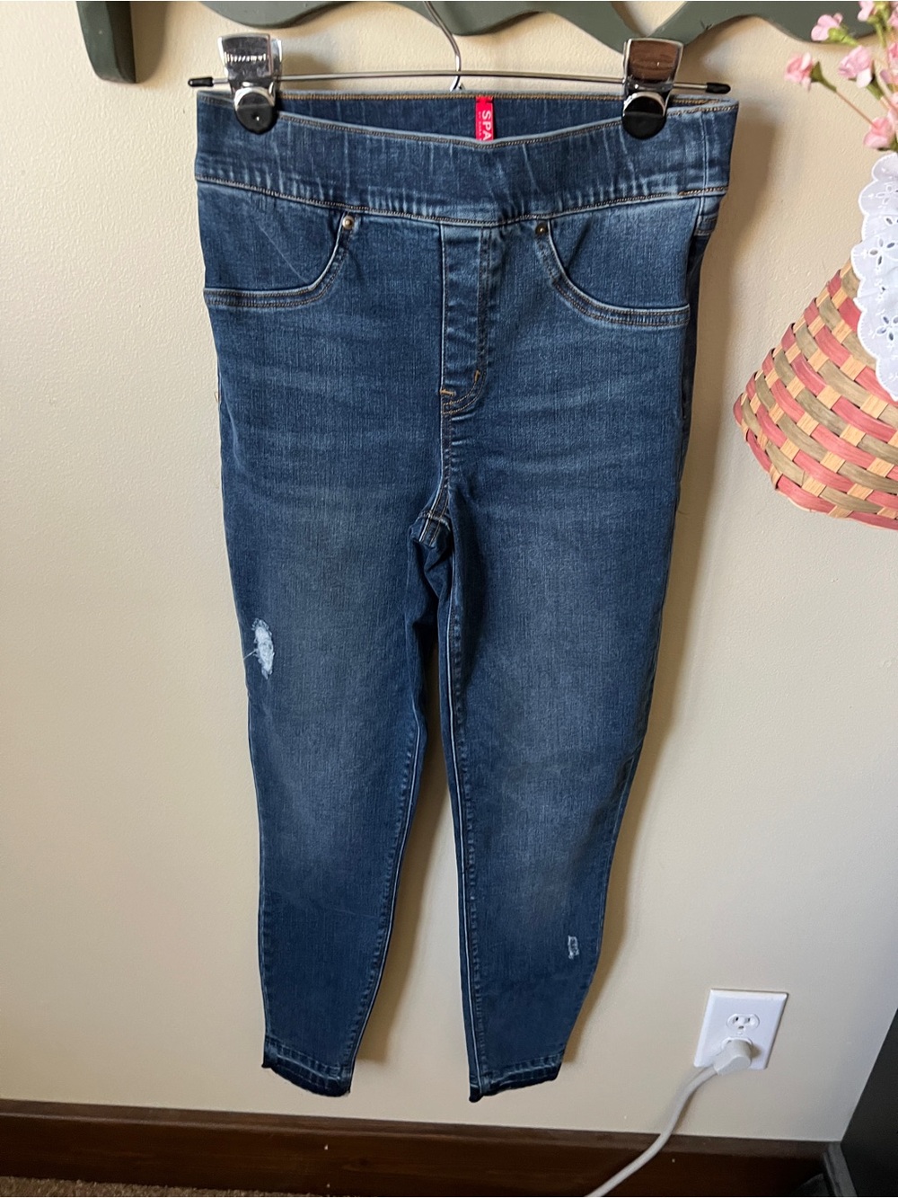 Spanx skinny elastic waist